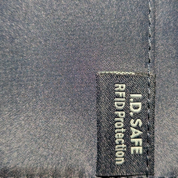 NWOT Nautica Money Manager RFID Wallet in pink and navy - never used - Picture 15 of 16